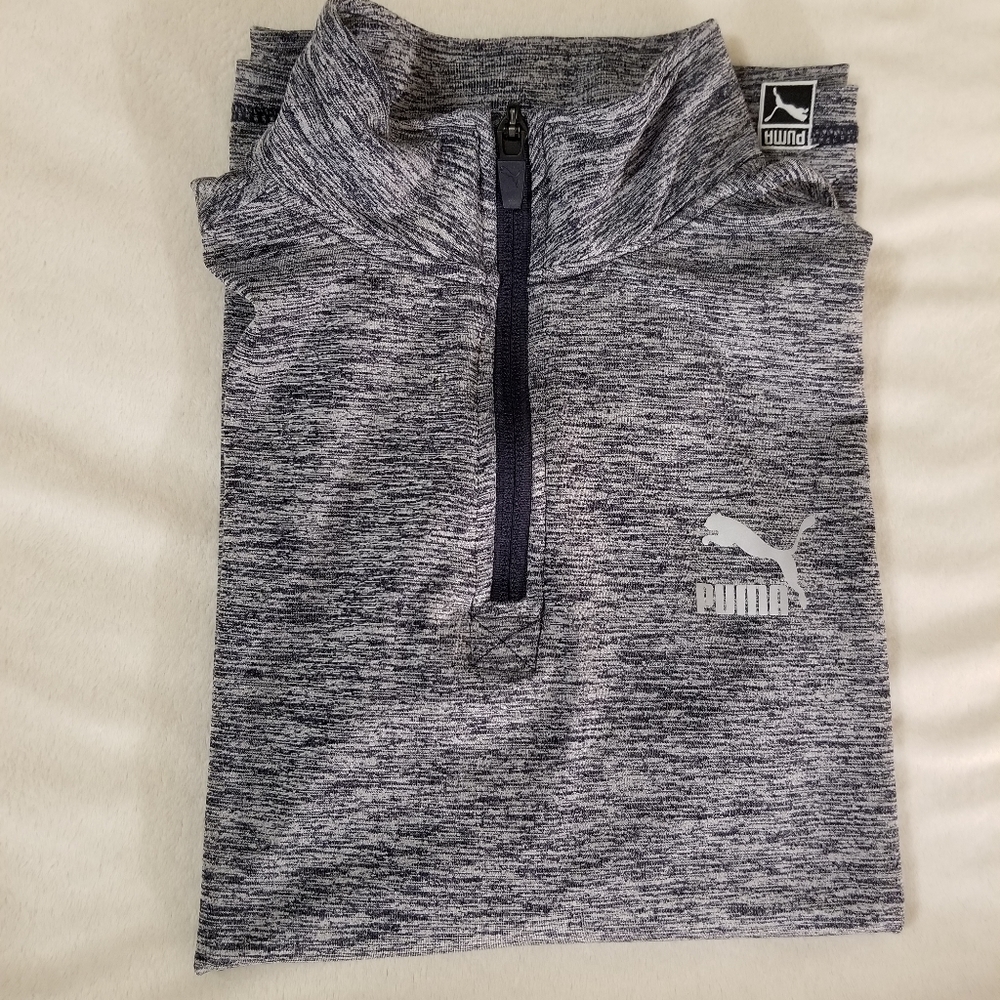 $15 Boys Puma 1/4 zip shirt - Medium 10-12